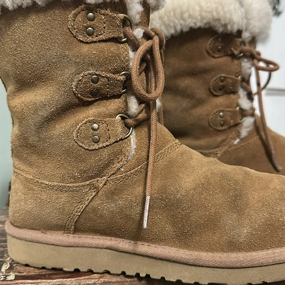 UGG Kids Sophy Shearling Boots - Chestnut